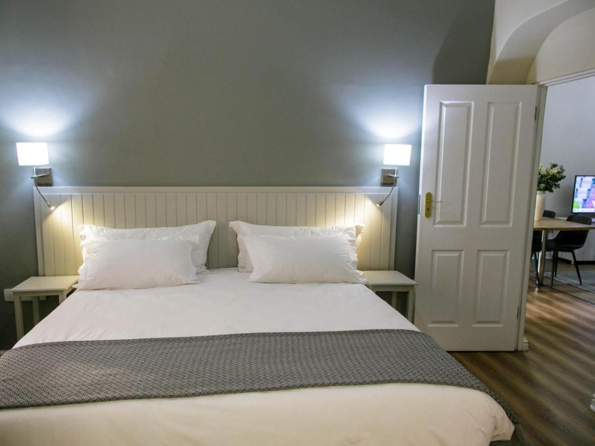 Queen'S Hotel By Bon Hotels Oudtshoorn Exteriér fotografie