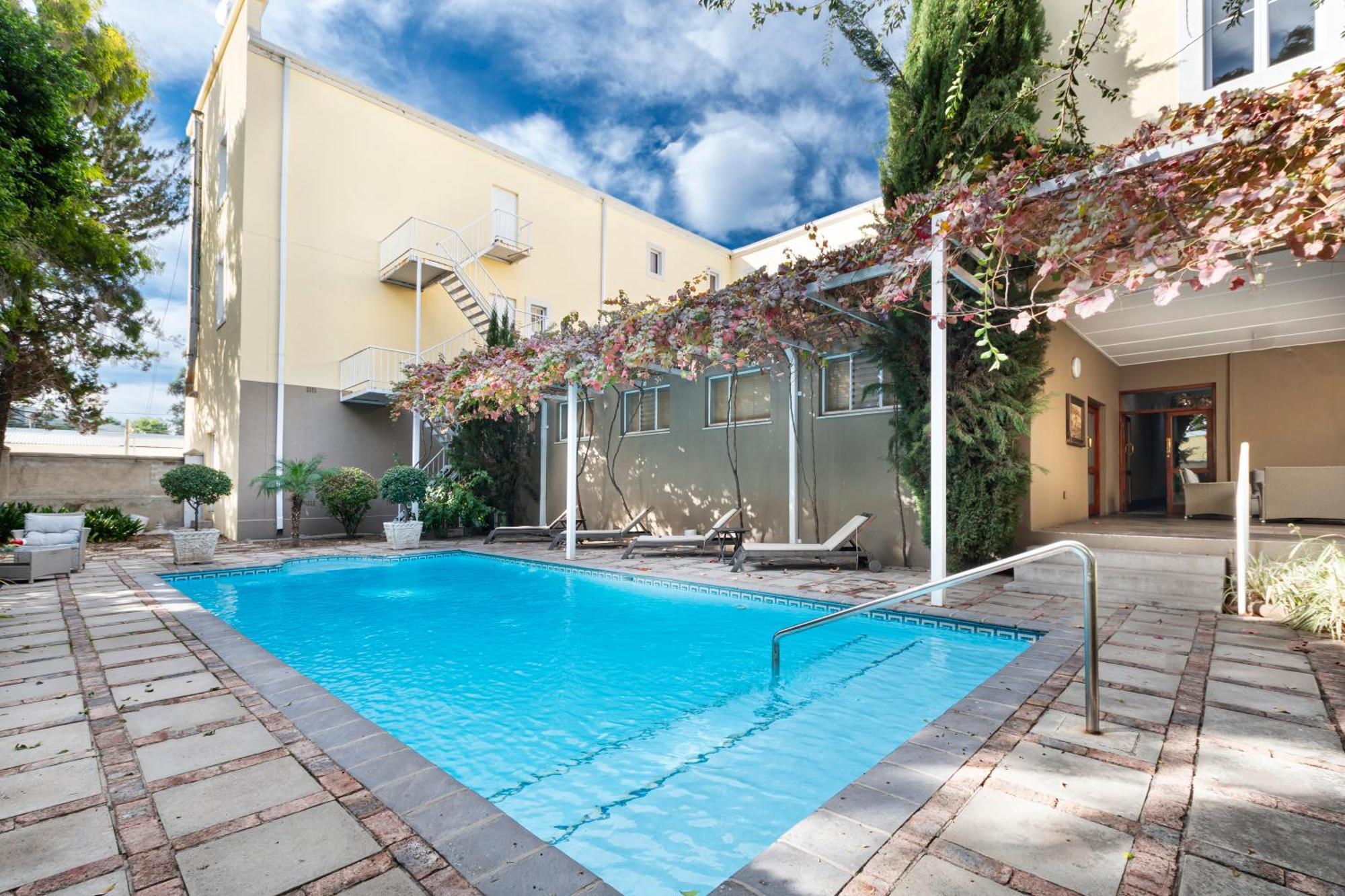 Queen'S Hotel By Bon Hotels Oudtshoorn Exteriér fotografie