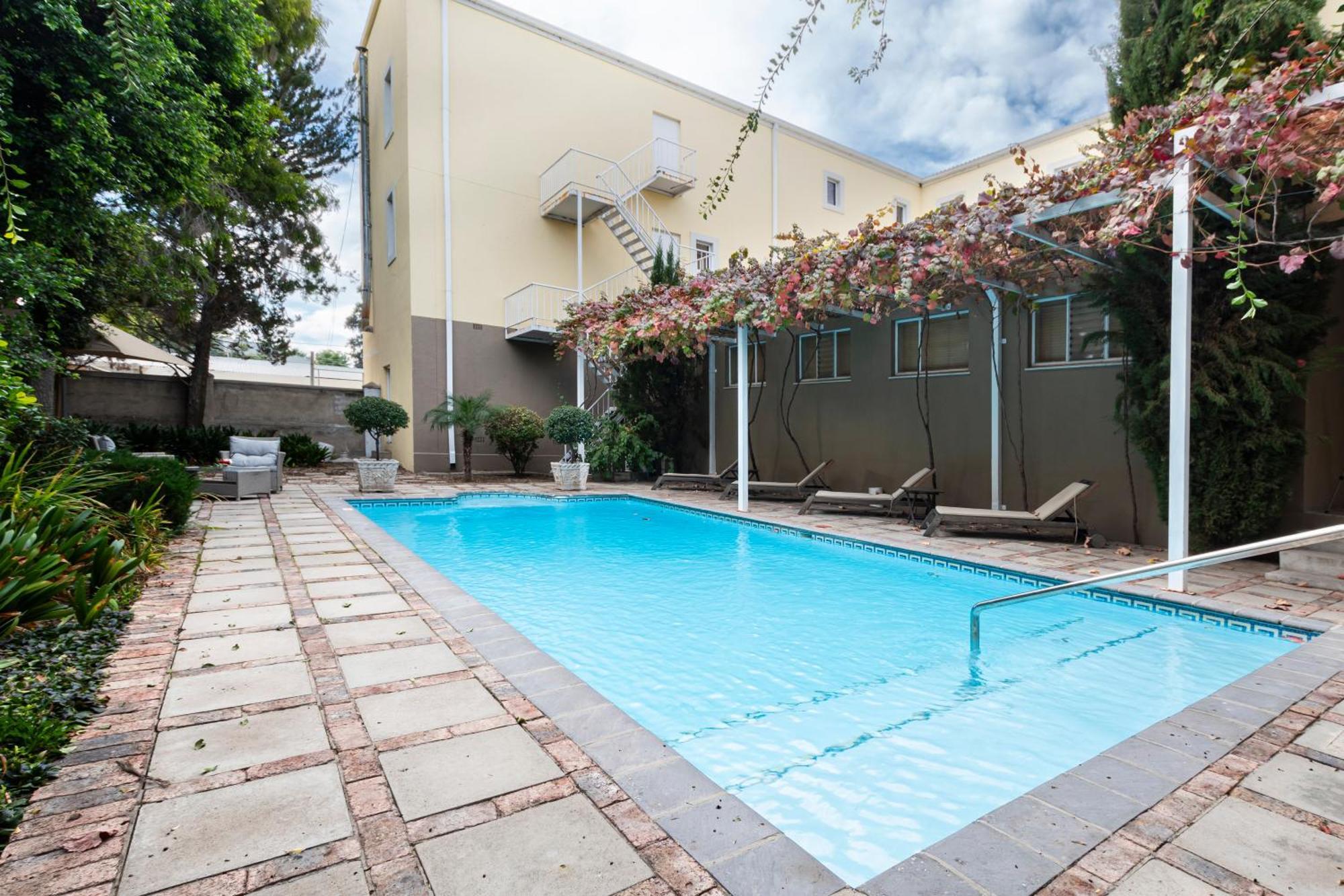 Queen'S Hotel By Bon Hotels Oudtshoorn Exteriér fotografie